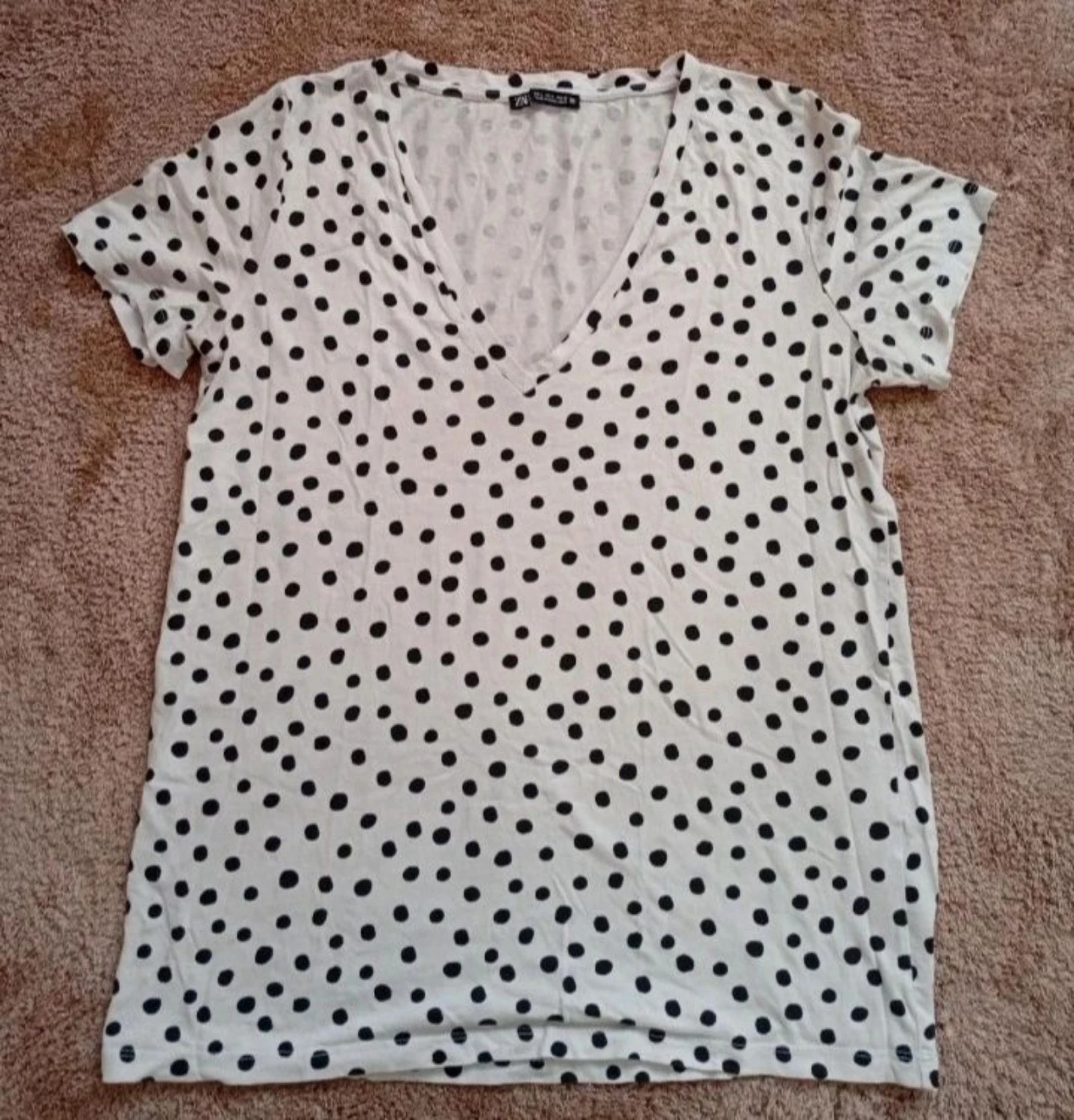 Camiseta lunares Zara | Talla L